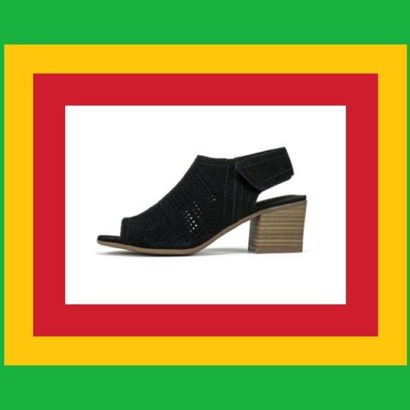 White Mountain Shoes - WHITE MOUNTAIN REAL SUEDE. FINAL PRICE!